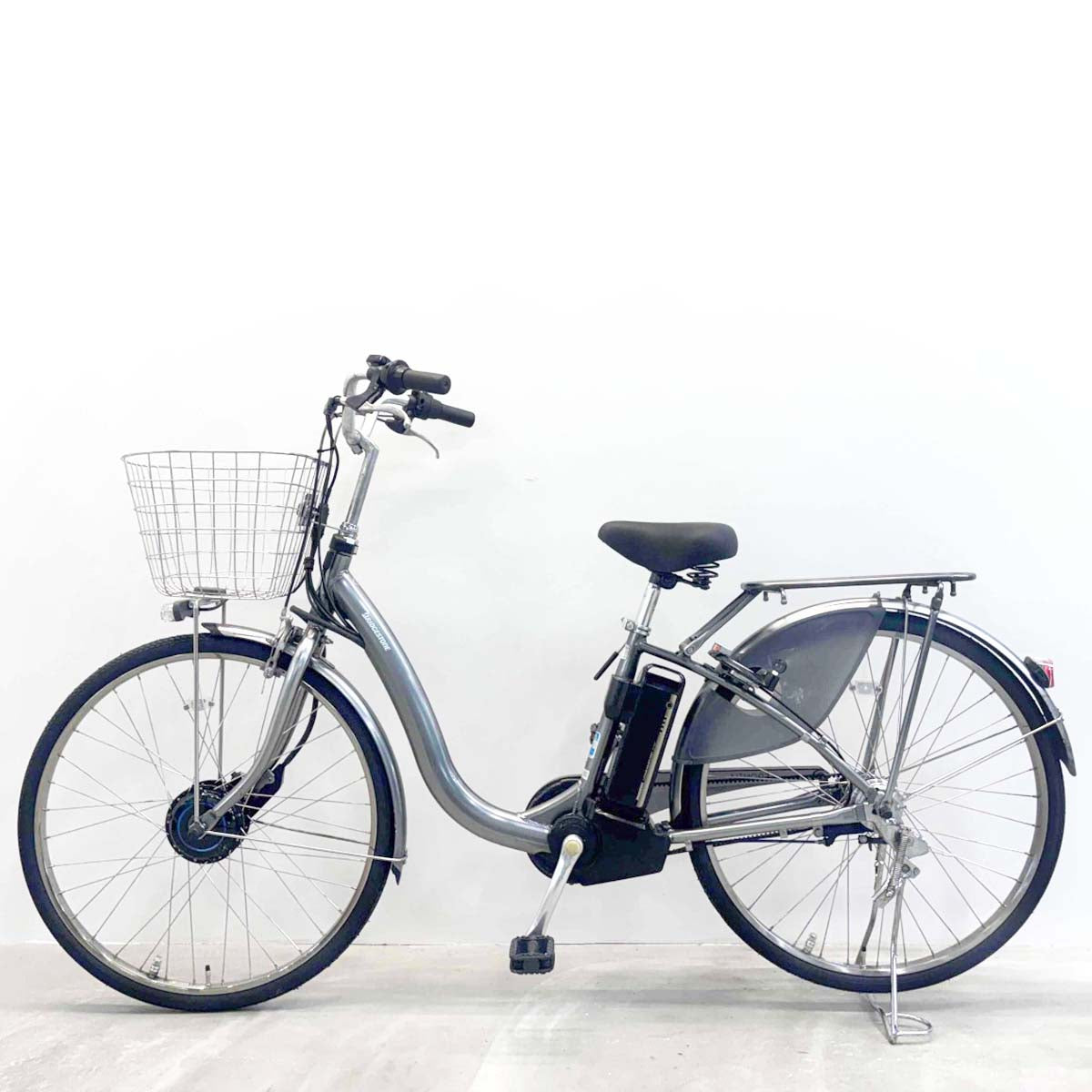ブリヂストン フロンティア（デュアルドライブ） シルバー 26インチ YK085 【中古車】