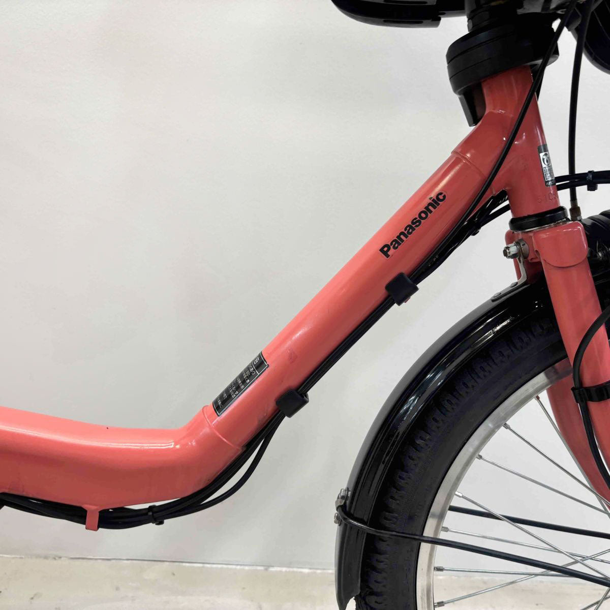 中古電動自転車 パナソニック ギュットミニEX ピンク インチ YK087