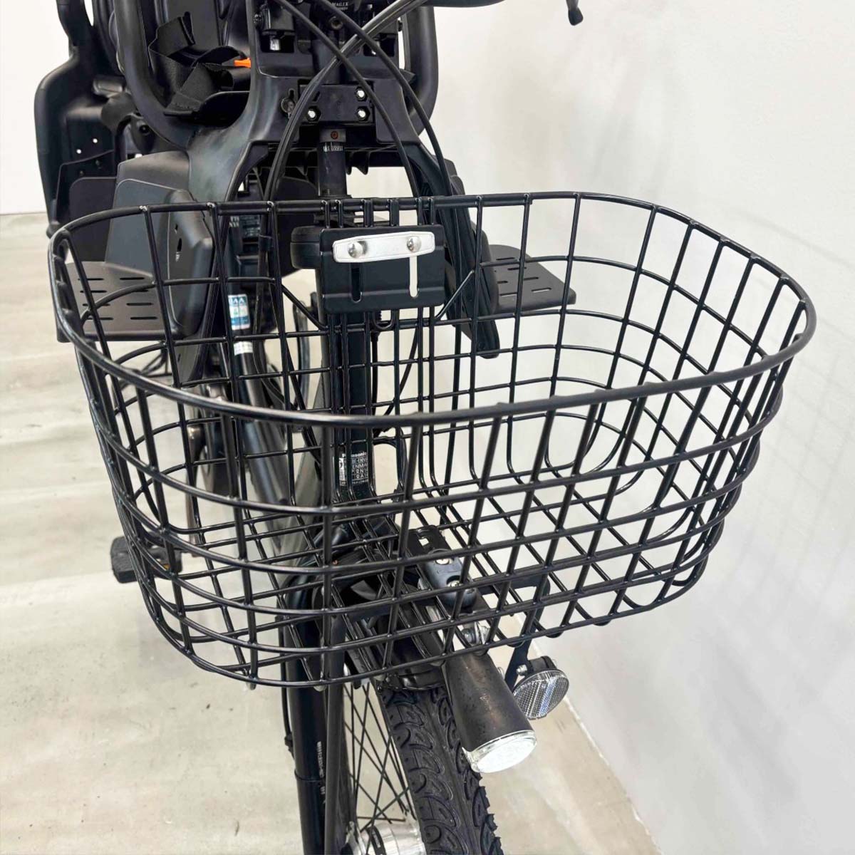 パナソニック ギュットアニーズ ブラック 20インチ YK088 【中古車】