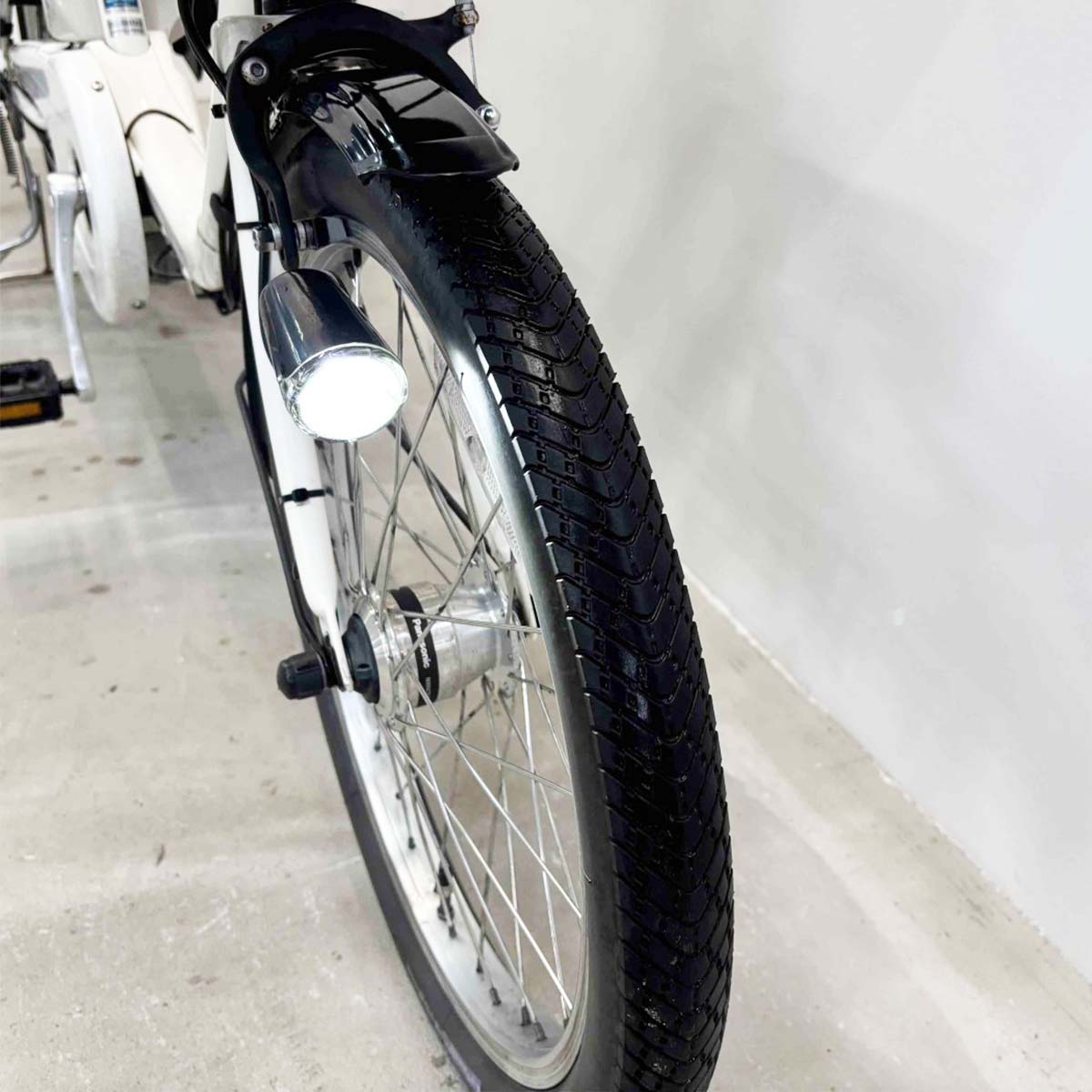 中古電動自転車 パナソニック ギュットミニDX ホワイト 20インチ YK102