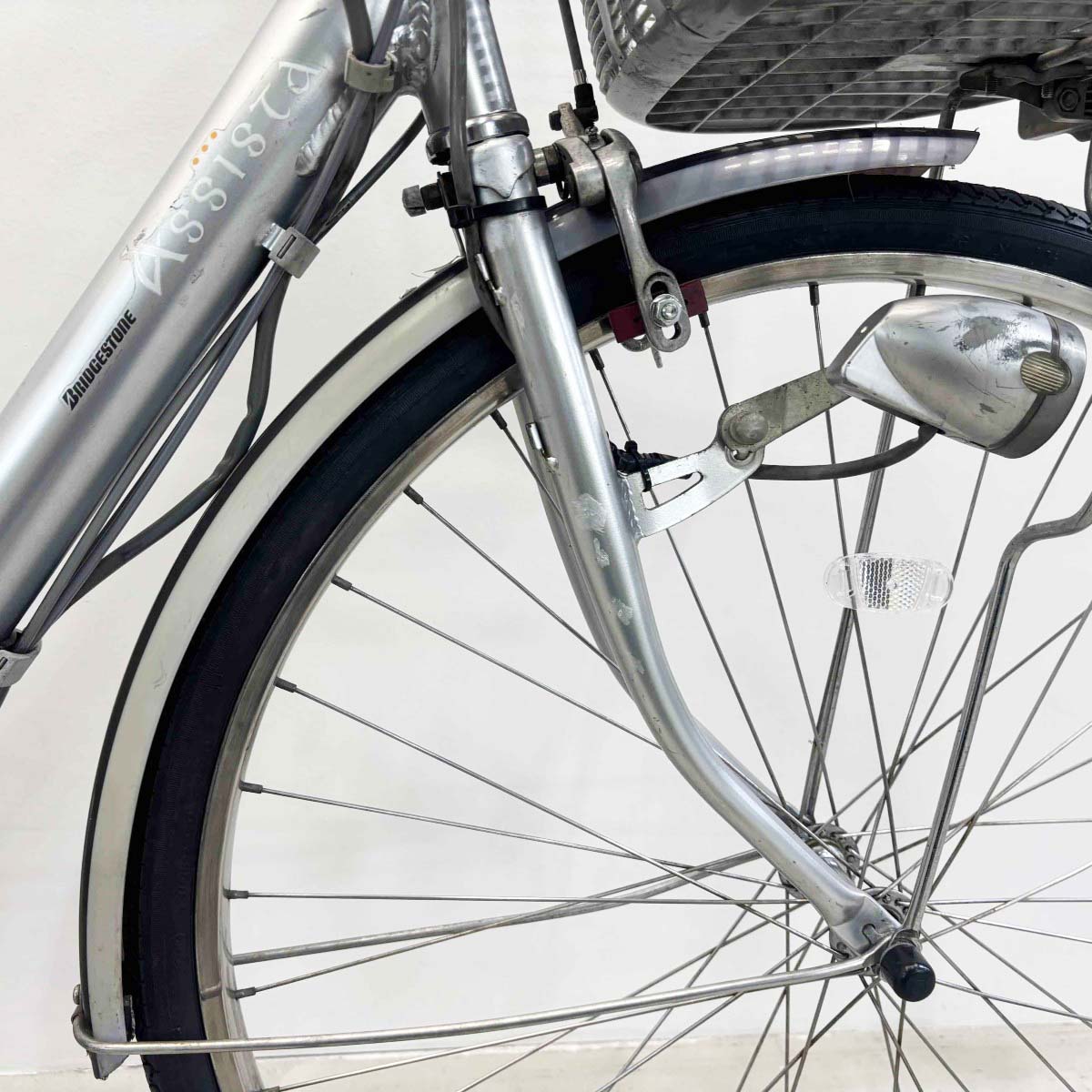 中古電動自転車 ブリヂストン アシスタ シルバー 26インチ YL025