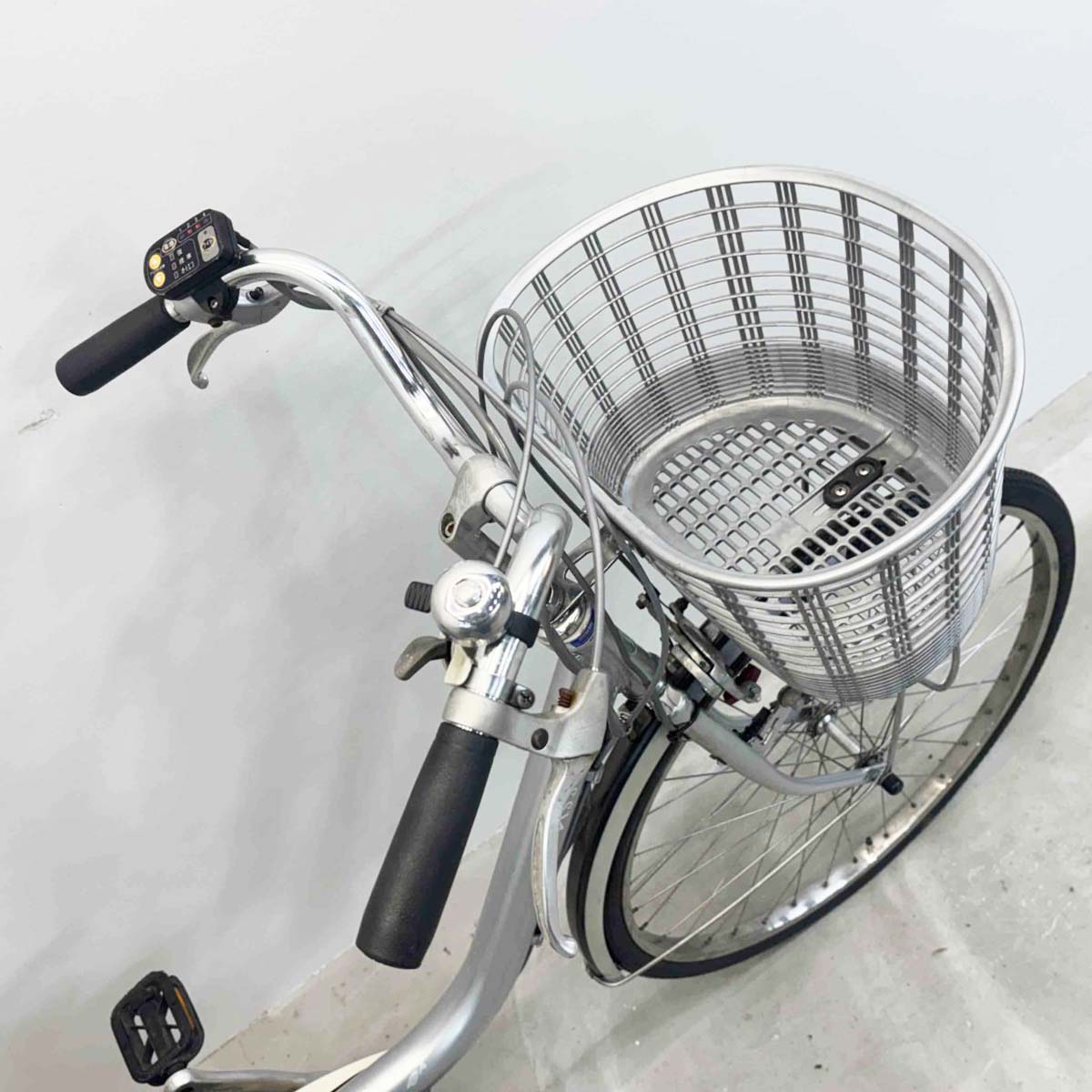 中古電動自転車 ブリヂストン アシスタ シルバー 26インチ YL025