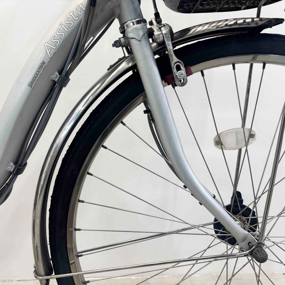 中古電動自転車 ブリヂストン アシスタ シルバー 26インチ YL028