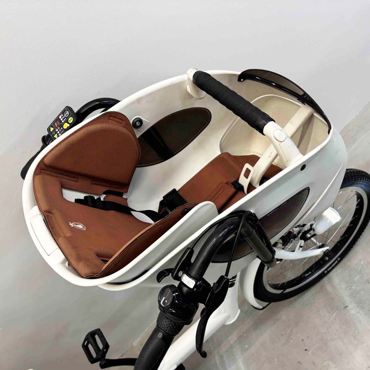 ブリヂストン ビッケポーラーe ホワイト 20インチ YL045 【中古車】