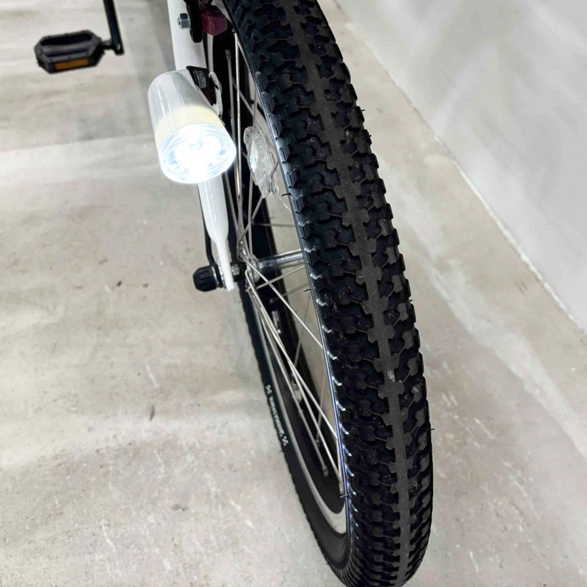 ブリヂストン ビッケポーラーe ホワイト 20インチ YL045 【中古車】