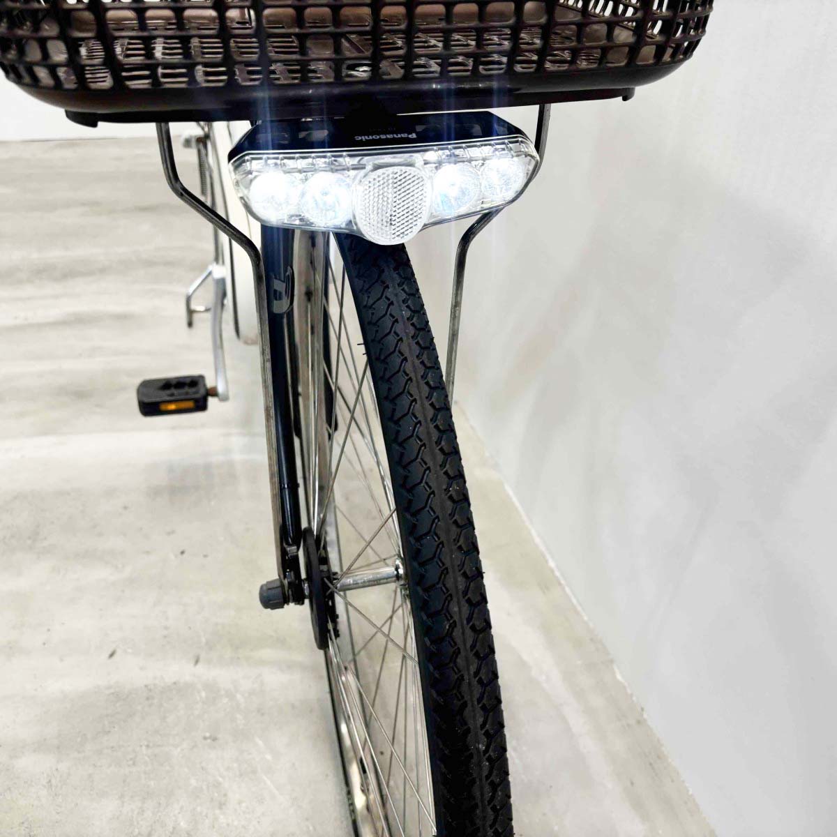 中古電動自転車 パナソニック ビビDX ホワイト 26インチ YL065
