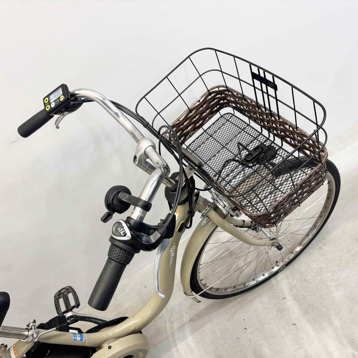 中古電動自転車 ヤマハ PAS ウィズDX ベージュ 26インチ YL074