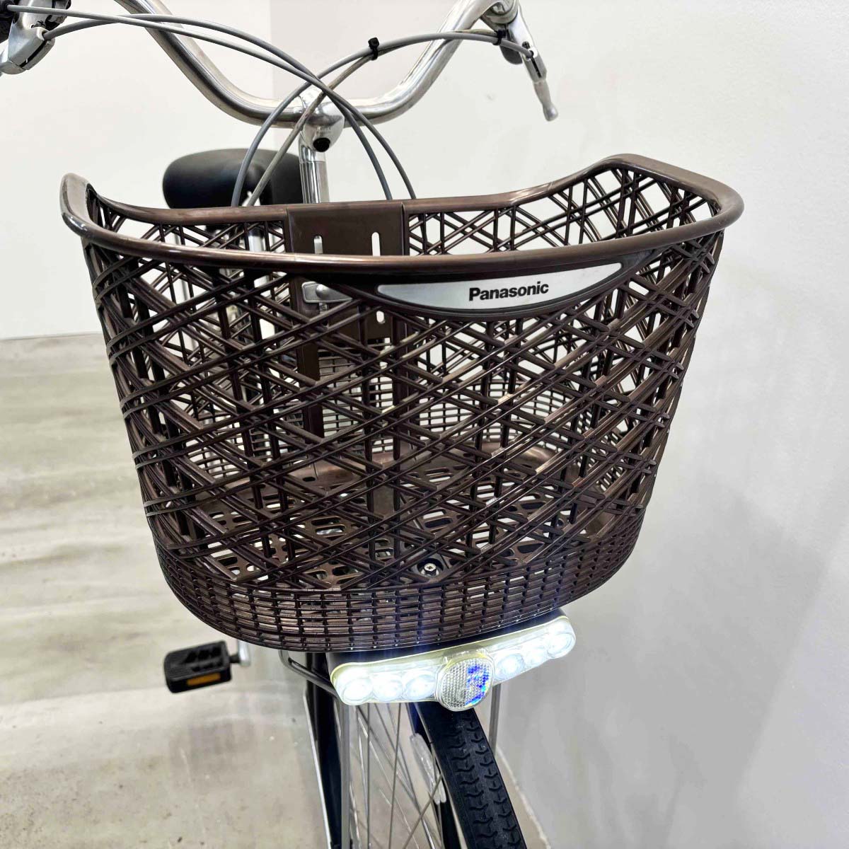 中古電動自転車 パナソニック ビビDX ホワイト 26インチ YL086