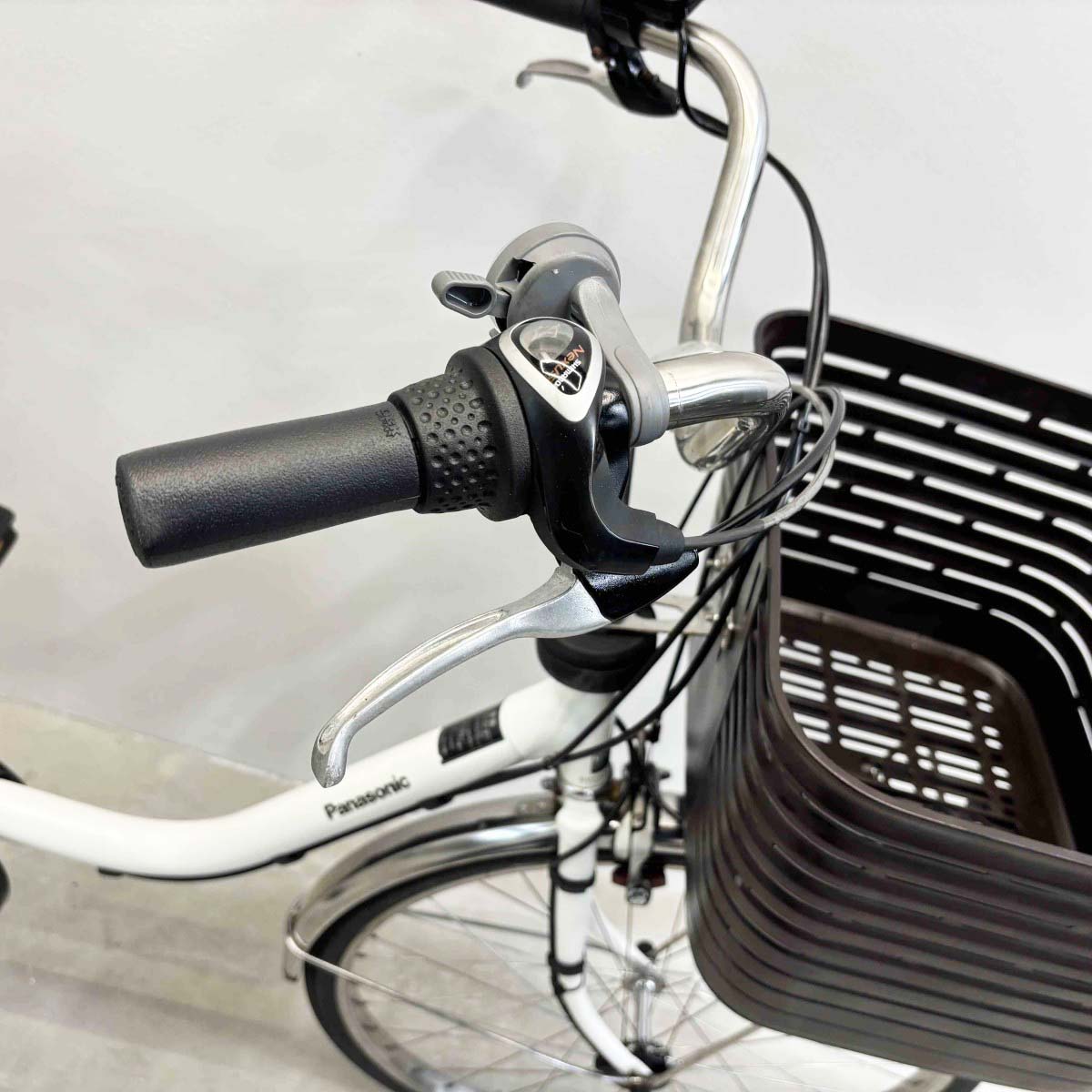 中古電動自転車 パナソニック ビビDX ホワイト 24インチ YL089