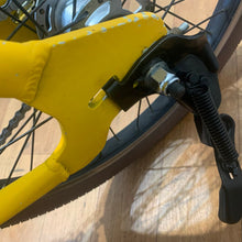 画像をギャラリービューアに読み込む, 電動自転車【中古車】パナソニック EZ タンカーイエロー YT021

