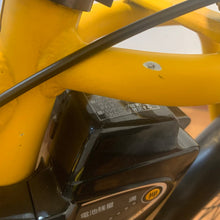 画像をギャラリービューアに読み込む, 電動自転車【中古車】パナソニック EZ タンカーイエロー YT021
