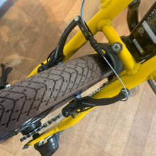画像をギャラリービューアに読み込む, 電動自転車【中古車】パナソニック EZ タンカーイエロー YT021

